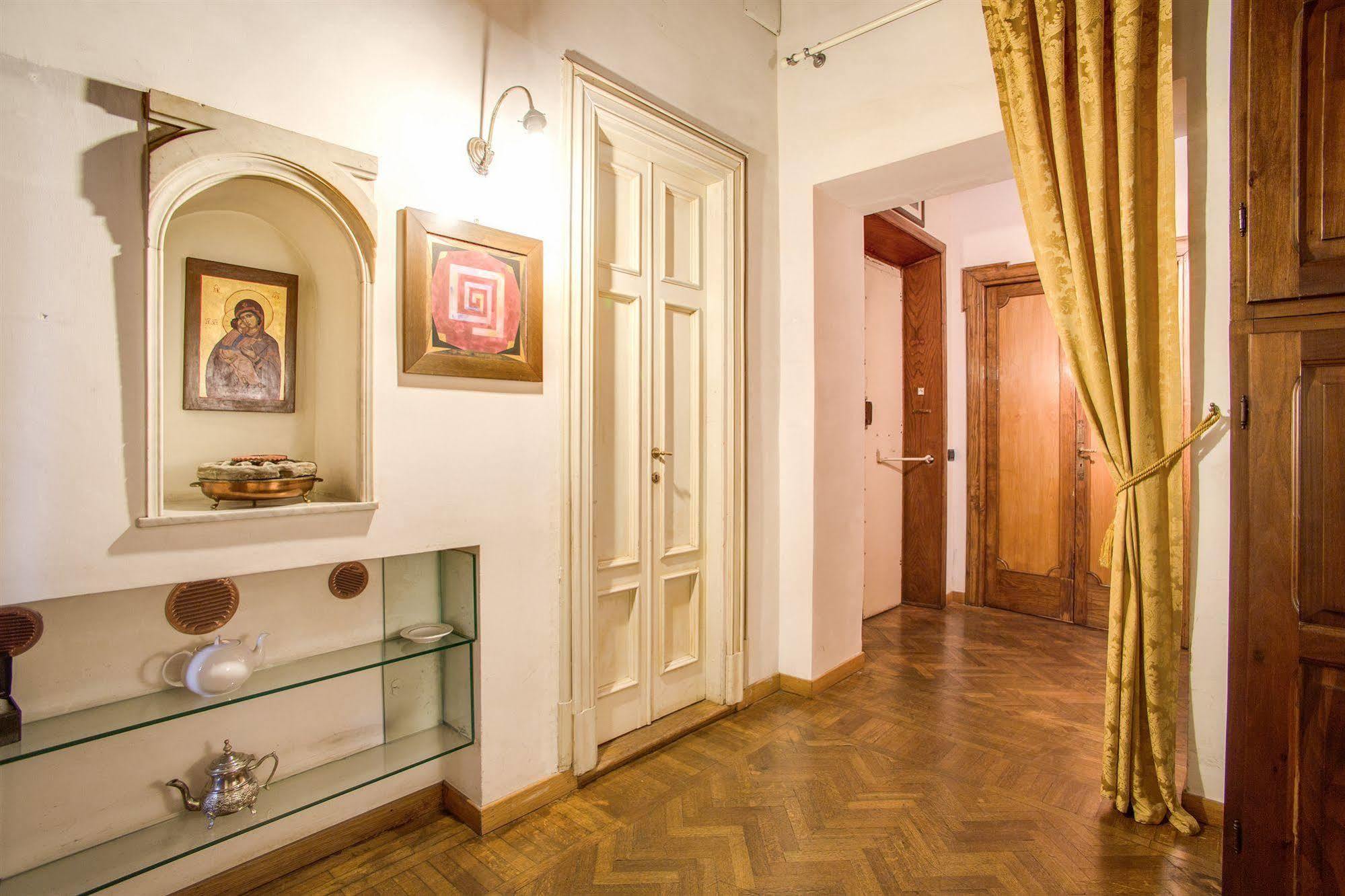 La Casa Del Capitano Hotell Roma Eksteriør bilde